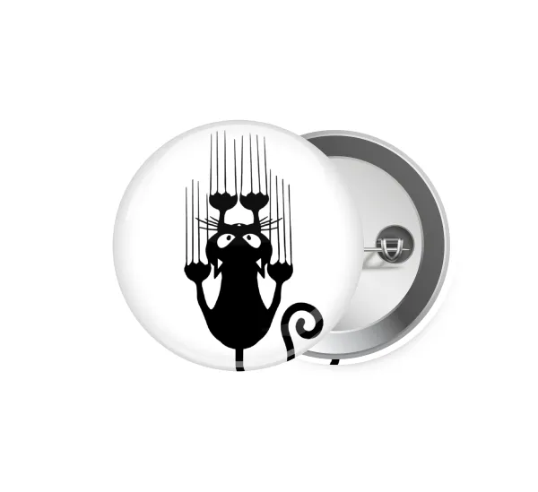 Cat scratching — Pin badge, 5.9cm