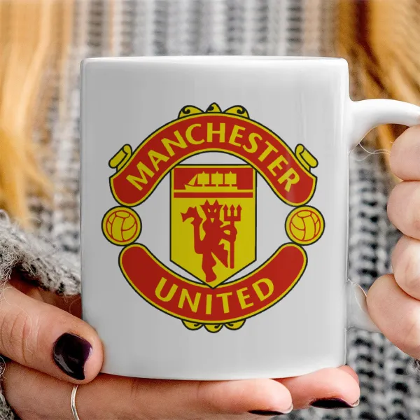 Manchester United F.C. — 3