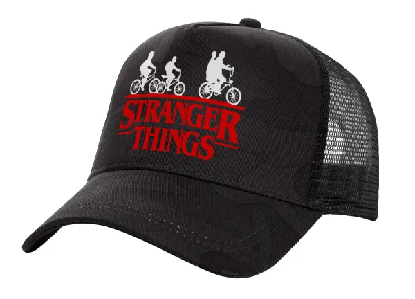 Stranger Things red — Καπέλο Ενηλίκων Structured Trucker, με Δίχτυ, (παραλλαγή) Army σκούρο (100% ΒΑΜΒΑΚΕΡΟ, ΕΝΗΛΙΚΩΝ, UNISEX, ONE SIZE)