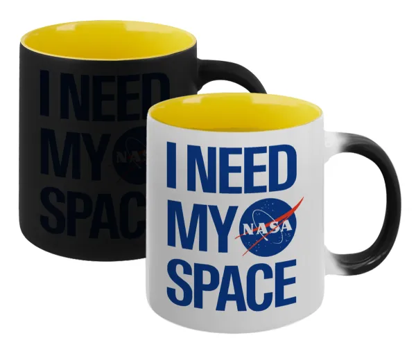 I need my space — Magic mug with yellow interior, ceramic, 330ml, changes colour with hot drinks