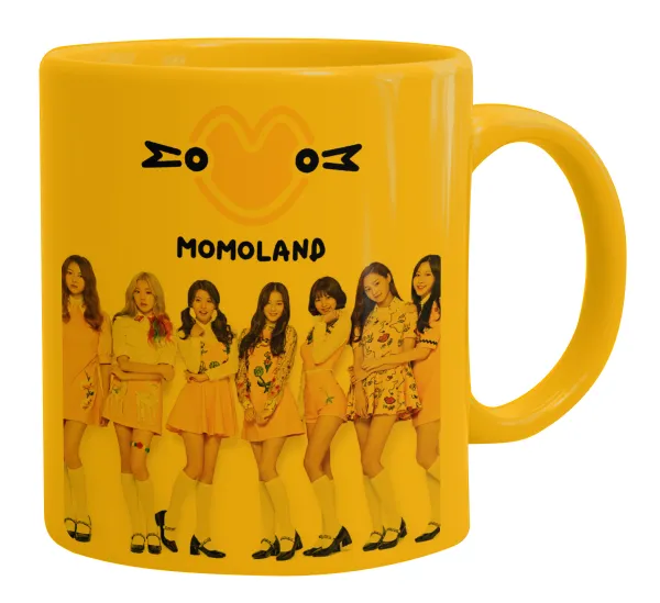 Momoland pink — Ceramic coffee mug yellow, 330ml