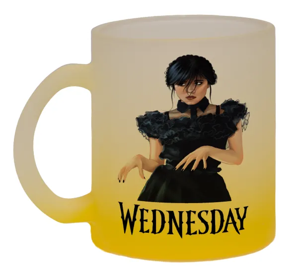 Wednesday Adams — Κούπα γυάλινη δίχρωμη με βάση το κίτρινο ματ, 330ml
