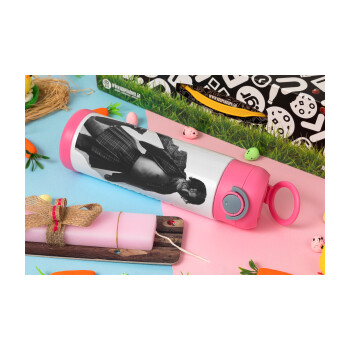 Maneskin Damiano David, Easter candle, Childrens hot water bottle, stainless steel, with safety straw, PINK (500ml)