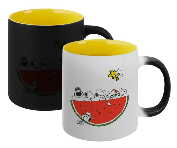 Snoopy summer — Magic mug with yellow interior, ceramic, 330ml, changes colour with hot drinks
