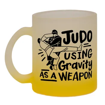 Judo using gravity as a weapon, Κούπα γυάλινη δίχρωμη με βάση το κίτρινο ματ, 330ml