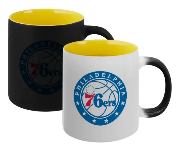 Philadelphia 76ers — Κούπα Μαγική εσωτερικό κίτρινη, κεραμική 330ml που αλλάζει χρώμα με το ζεστό ρόφημα