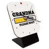 Grandma Loading, Επιτραπέζιο ρολόι ξύλινο με δείκτες (10cm)