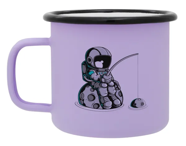 Little astronaut fishing — Metal enamel mug, matte light pastel purple, 360ml