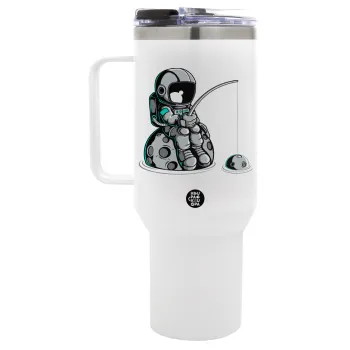 Αστροναύτης ψαρεύει στο διάστημα, Mega Tumbler με καπάκι, διπλού τοιχώματος (θερμό) 1,2L