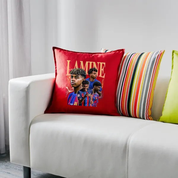 lamine yamal FCB — 2
