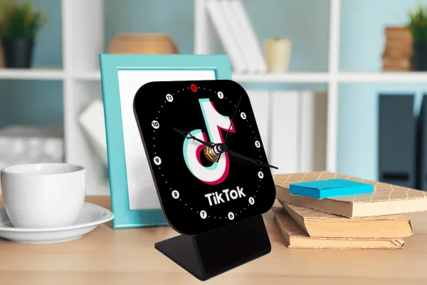 tik tok black — 2