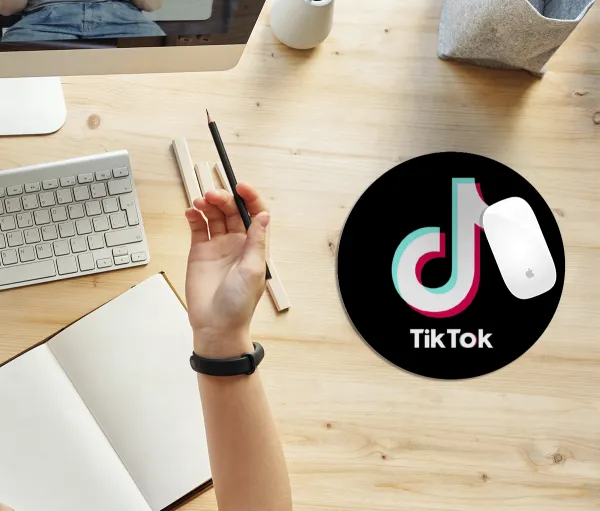 tik tok black — 2