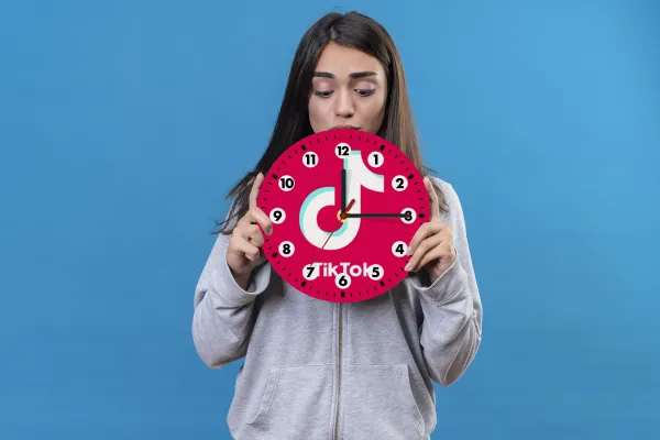 tik tok pink — 2