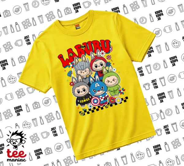 Labubu superheroes — Κίτρινο Άνετο παιδικό T-Shirt από 100% βαμβάκι, για κάθε μέρα. Vegan & OEKO-TEX πιστοποιημένο.
