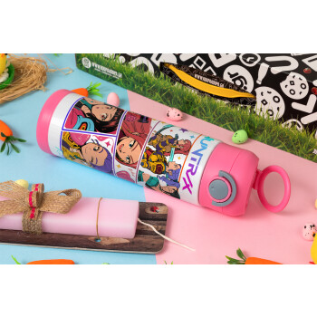 Huntrix Kpop Girls, Πασχαλινή Λαμπάδα με Παιδικό παγούρι θερμό, ανοξείδωτο, με καλαμάκι ασφαλείας, ΡΟΖ (500ml)