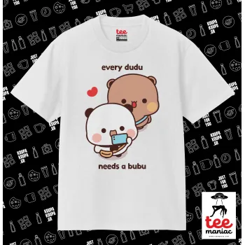 Every Dudu needs a bubu, Κλασικό T-Shirt, διπλής ραφής, χωρίς πλευρικές ραφές ΛΕΥΚΟ από 100% βαμβάκι. Vegan & OEKO-TEX πιστοποιημένο.