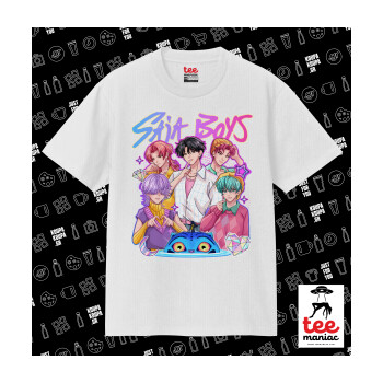 Huntrix Saja Boys, Κλασικό T-Shirt, διπλής ραφής, χωρίς πλευρικές ραφές ΛΕΥΚΟ από 100% βαμβάκι. Vegan & OEKO-TEX πιστοποιημένο.