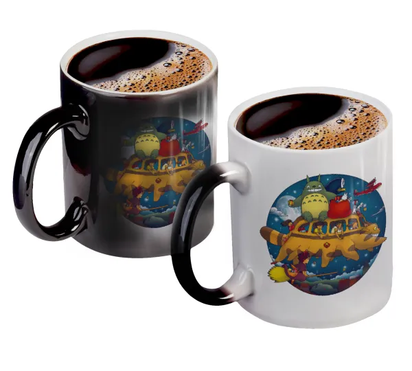 Totoro Catbus — Color changing magic Mug, ceramic, 330ml when adding hot liquid inside, the black colour desappears (1 pcs)