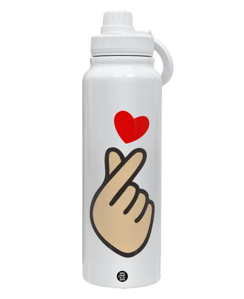 Korean Finger Heart — 1