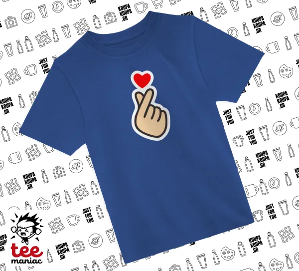 Korean Finger Heart — 1