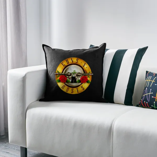 Guns N' Roses — 2