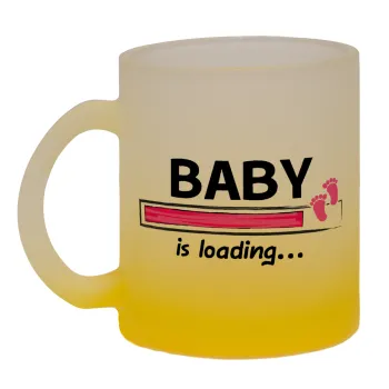 Baby is Loading GIRL, Κούπα γυάλινη δίχρωμη με βάση το κίτρινο ματ, 330ml
