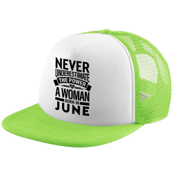 Never Underestimate the poer of a Woman born in..., Καπέλο Soft Trucker με Δίχτυ Πράσινο/Λευκό