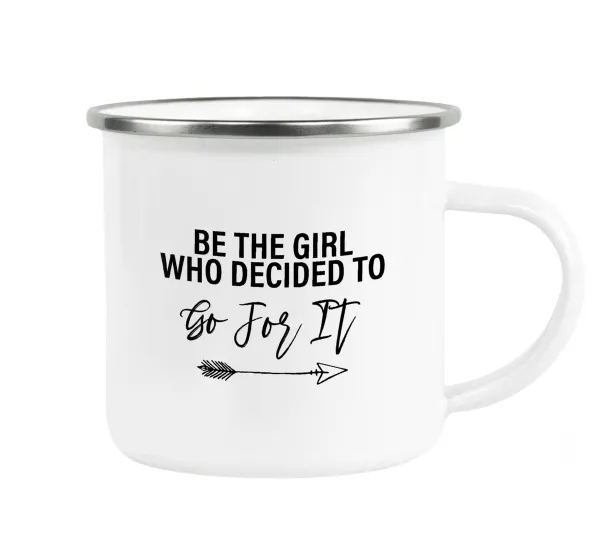 Be the girl who decided to — 1
